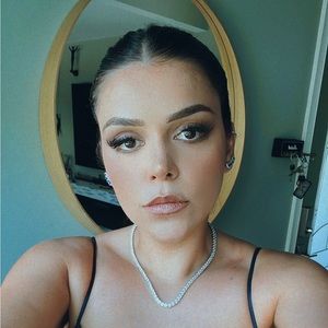 Meet your Posher, Fernanda